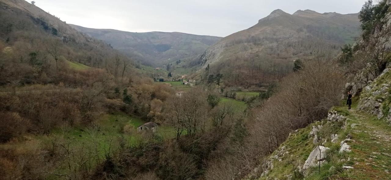 Amplia Y Comoda Casa De Piedra Con Porche Y Jardin San Roque de Ríomiera Exteriér fotografie
